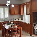 Castle Tatil Evi