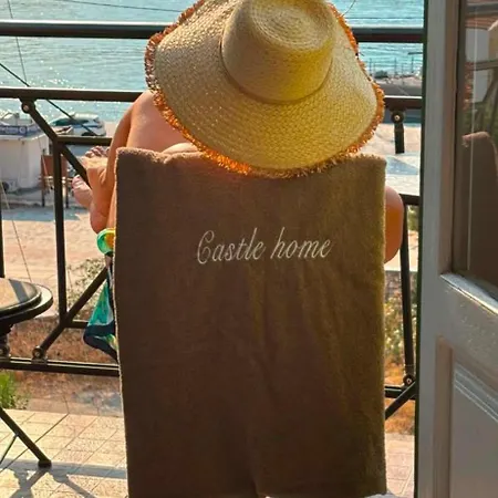 Castle Дом отдыха